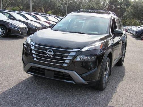 2025 Nissan Rogue SL