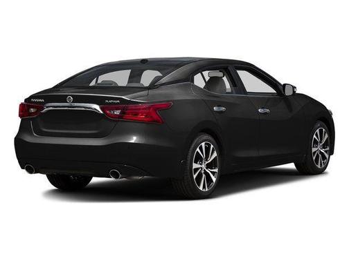 Black 2016 Nissan Maxima 3.5 SR