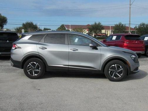 2023 Kia Sportage Hybrid LX