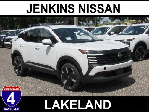 2025 Nissan Kicks SR