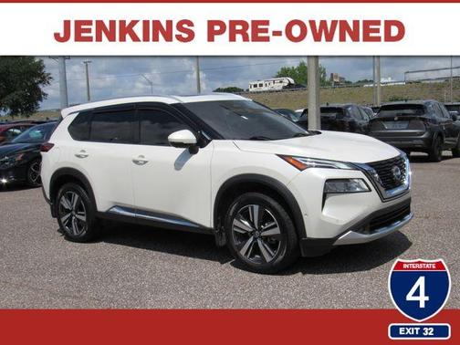 White 2022 Nissan Rogue Platinum
