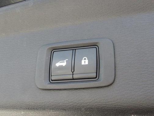 2023 Mitsubishi Outlander SE Black Edition