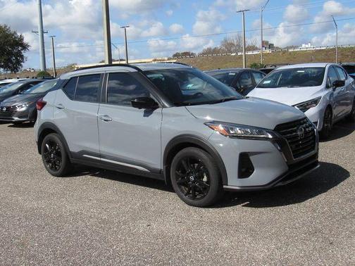 2024 Nissan Kicks SR