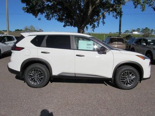 2025 Nissan Rogue S