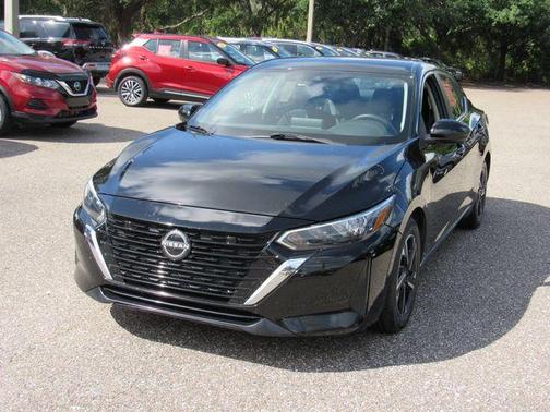 Black 2024 Nissan Sentra SV