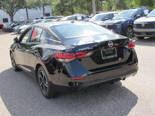 Black 2024 Nissan Sentra SV