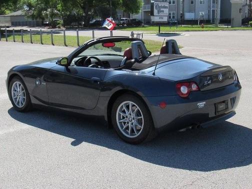 2005 BMW Z4 2.5i Roadster