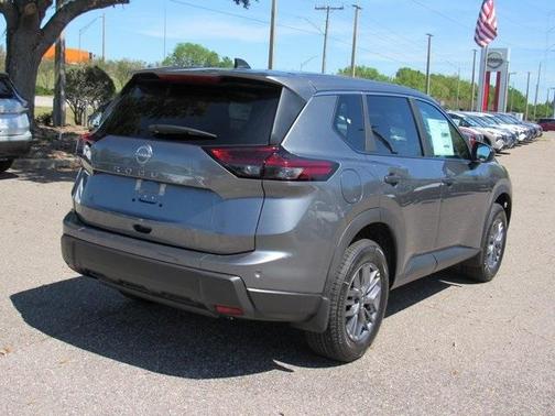 2025 Nissan Rogue S