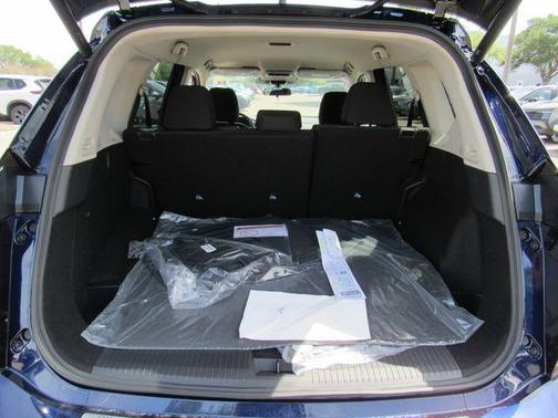 Deep Ocean Blue 2026 Nissan Rogue SV