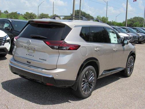 2025 Nissan Rogue Platinum