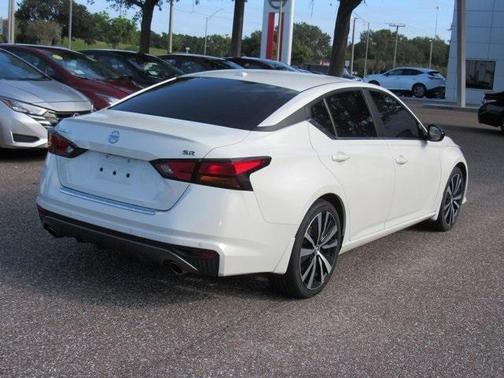 2021 Nissan Altima 2.5 SR