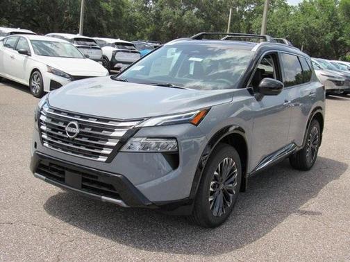 2025 Nissan Rogue Platinum