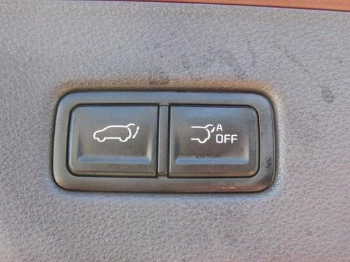 2023 Kia Carnival SX