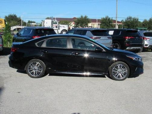 2023 Kia Forte GT-Line
