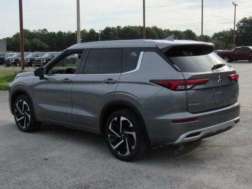 2024 Mitsubishi Outlander SEL