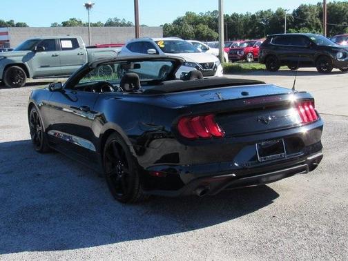 2018 Ford Mustang EcoBoost