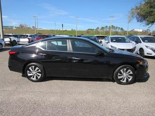 2025 Nissan Altima S