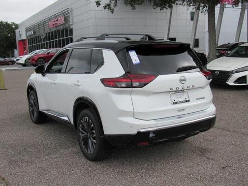 2025 Nissan Rogue Platinum