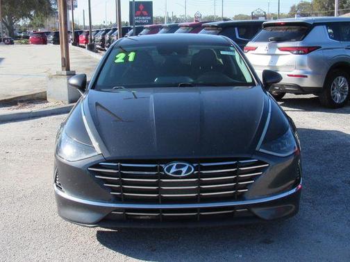 2021 Hyundai SONATA SE