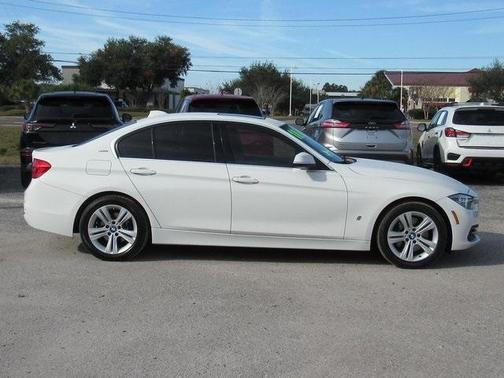 2018 BMW 330e iPerformance