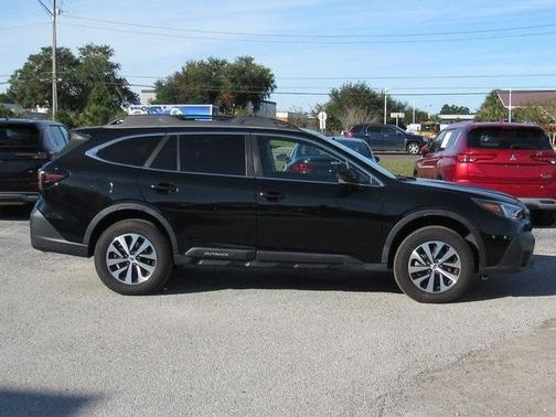 2022 Subaru Outback Premium