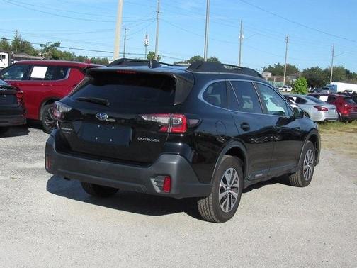 2022 Subaru Outback Premium