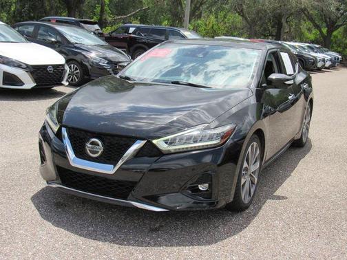 Black 2020 Nissan Maxima 3.5 Platinum