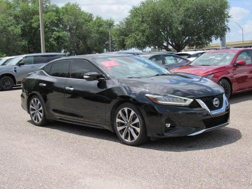 Black 2020 Nissan Maxima 3.5 Platinum
