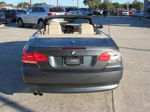 2009 BMW 328 i