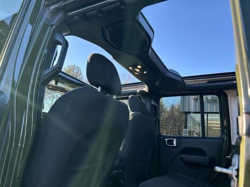 2023 Jeep Wrangler 4xe Base