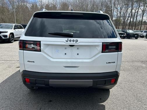 Bright White Clearcoat 2026 Jeep Cherokee Limited