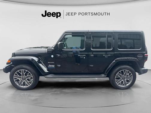 Black Clearcoat 2023 Jeep Wrangler 4xe Sahara