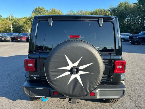 2022 Jeep Wrangler Unlimited 4xe Sahara