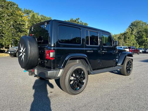 2022 Jeep Wrangler Unlimited 4xe Sahara