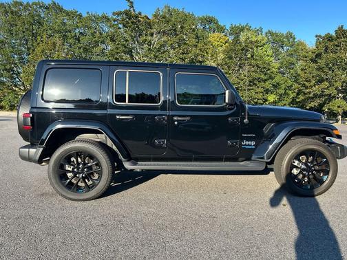 2022 Jeep Wrangler Unlimited 4xe Sahara
