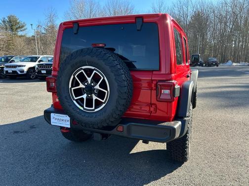 Firecracker Red Clearcoat 2026 Jeep Wrangler Rubicon