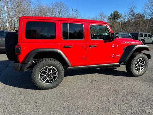 Firecracker Red Clearcoat 2026 Jeep Wrangler Rubicon
