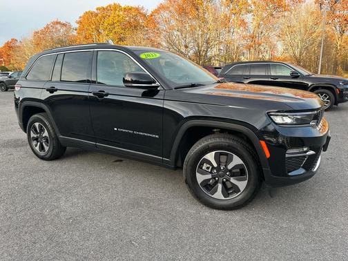 2023 Jeep Grand Cherokee 4xe Base