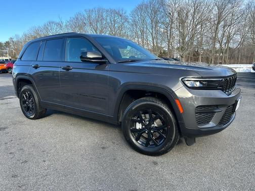2025 Jeep Grand Cherokee Altitude