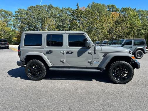 2022 Jeep Wrangler Unlimited 4xe Sahara