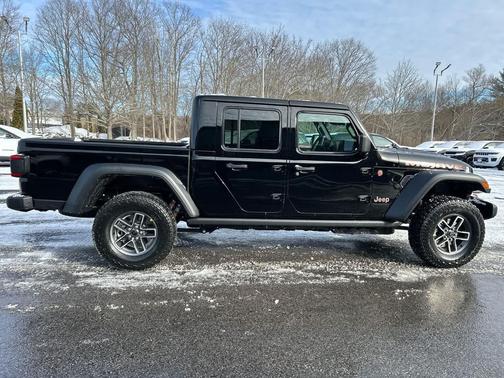 2026 Jeep Gladiator Mojave 4x4