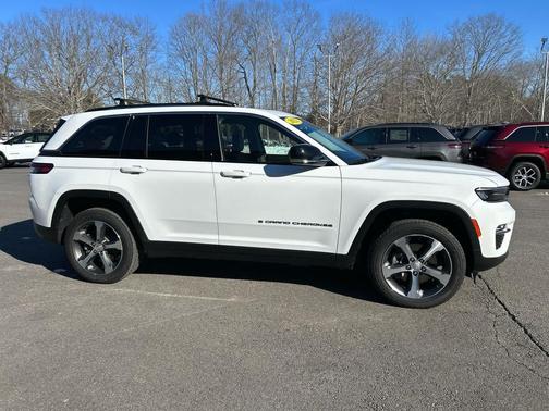 2022 Jeep Grand Cherokee 4xe Base