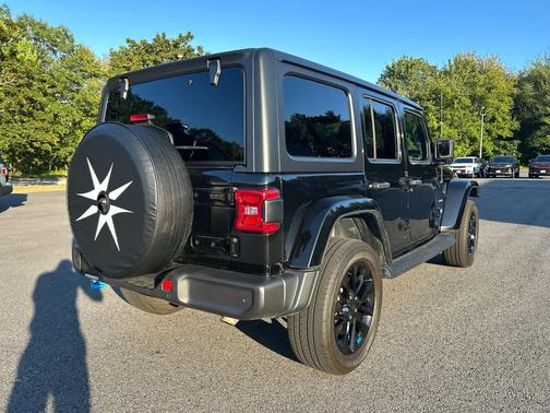 2022 Jeep Wrangler Unlimited 4xe Sahara