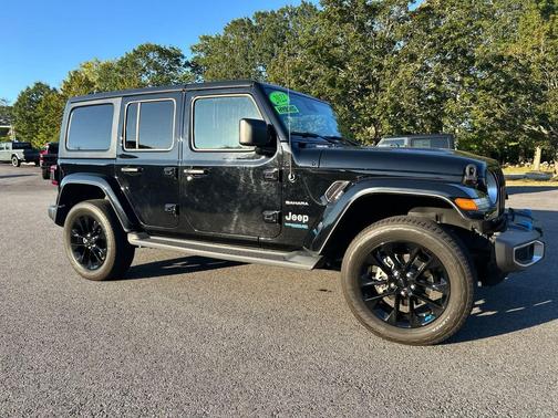 2022 Jeep Wrangler Unlimited 4xe Sahara