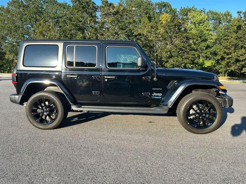2022 Jeep Wrangler Unlimited 4xe Sahara