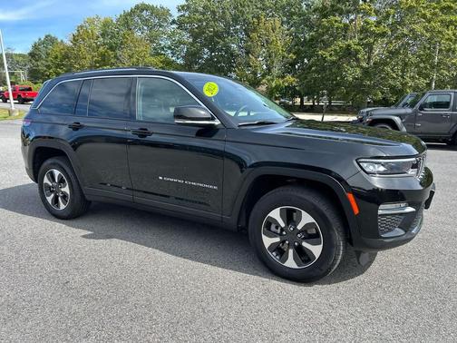 2023 Jeep Grand Cherokee 4xe Base