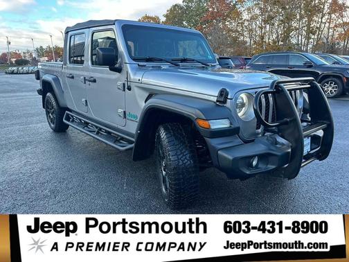 2021 Jeep Gladiator Sport
