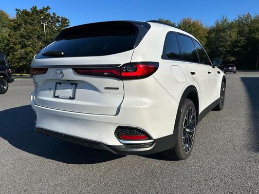 2025 Mazda CX-70 PHEV Premium Plus Package