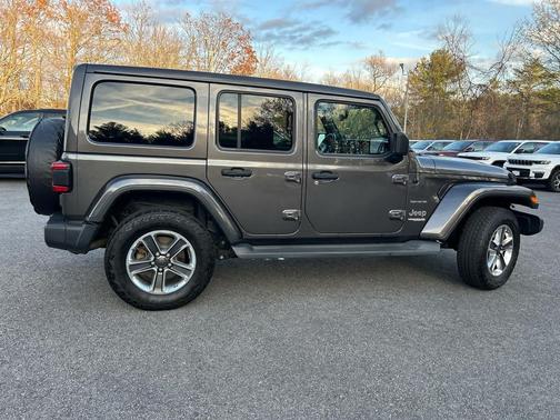 2019 Jeep Wrangler Unlimited Sahara