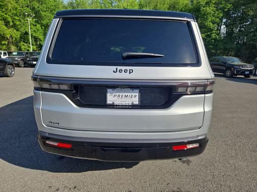 Silver Zynith 2026 Jeep Grand Wagoneer Upland 4x4